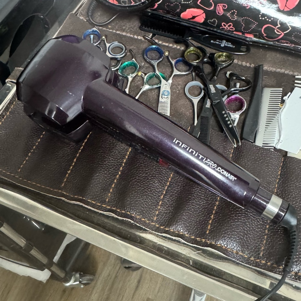 Infinity pro Conair curlyn hair